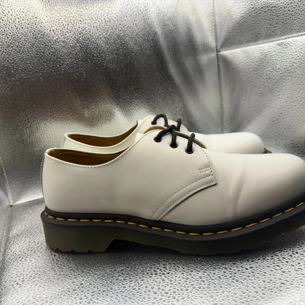 Size 8‎ Dr. Martens 1461 Smooth Patent Leather White Lace-Up Oxford Shoes